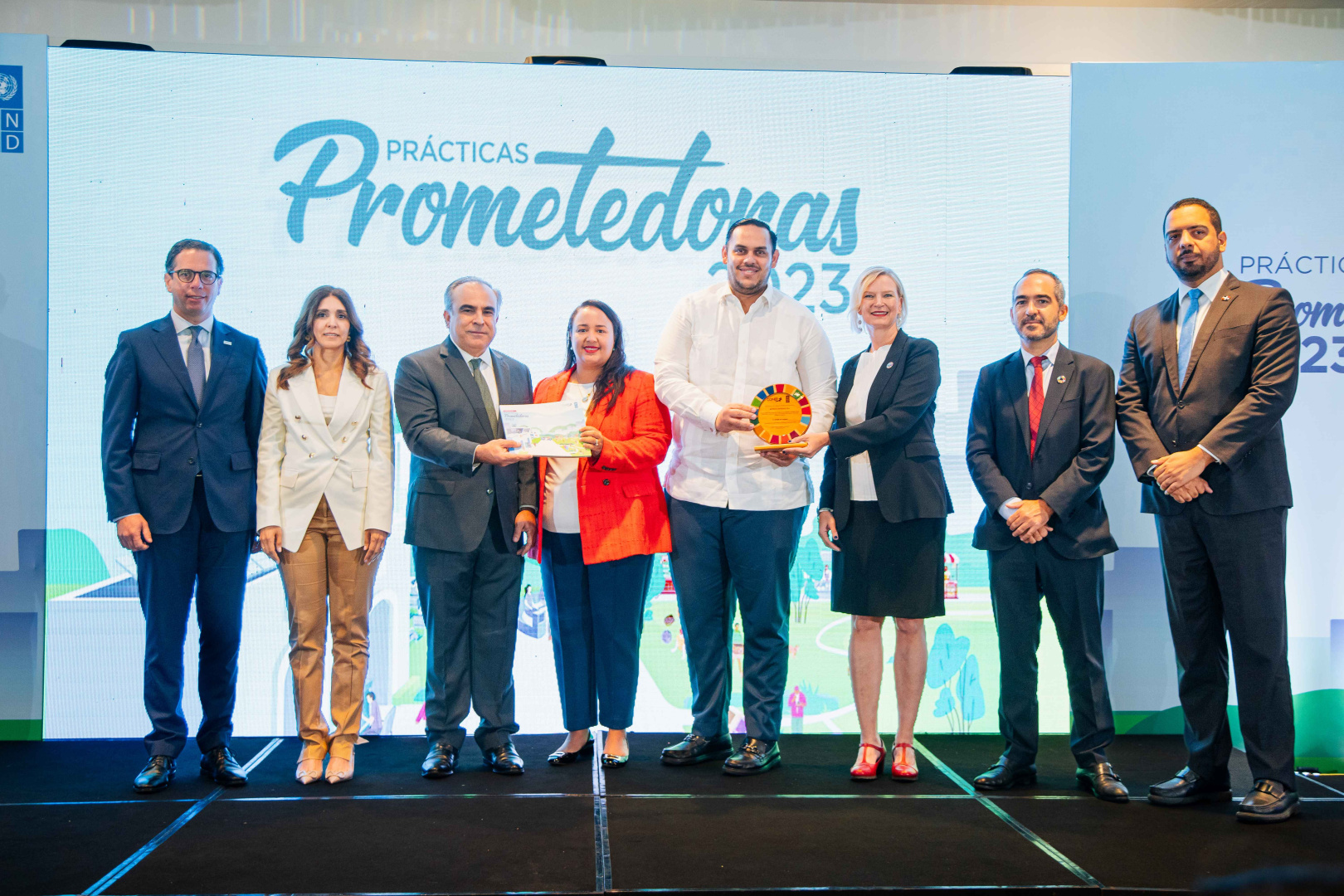 El modelo de negocio sostenible del Sistema Coca-Cola se destaca en el Catálogo de Prácticas Prometedoras 2023 del CONEP y PNUD